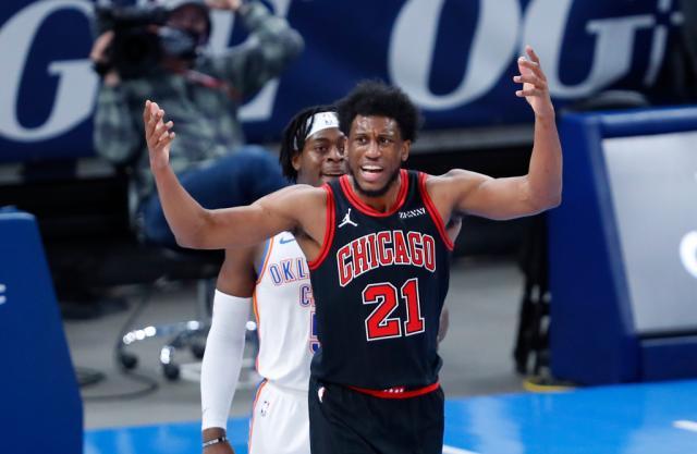 1631167943201086011.jpg USATSI_15440457.jpg